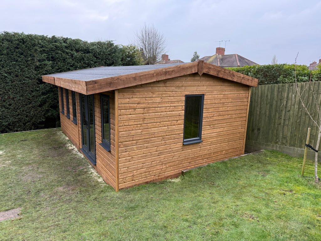 28' x 16' Apex Golf Simulator Room