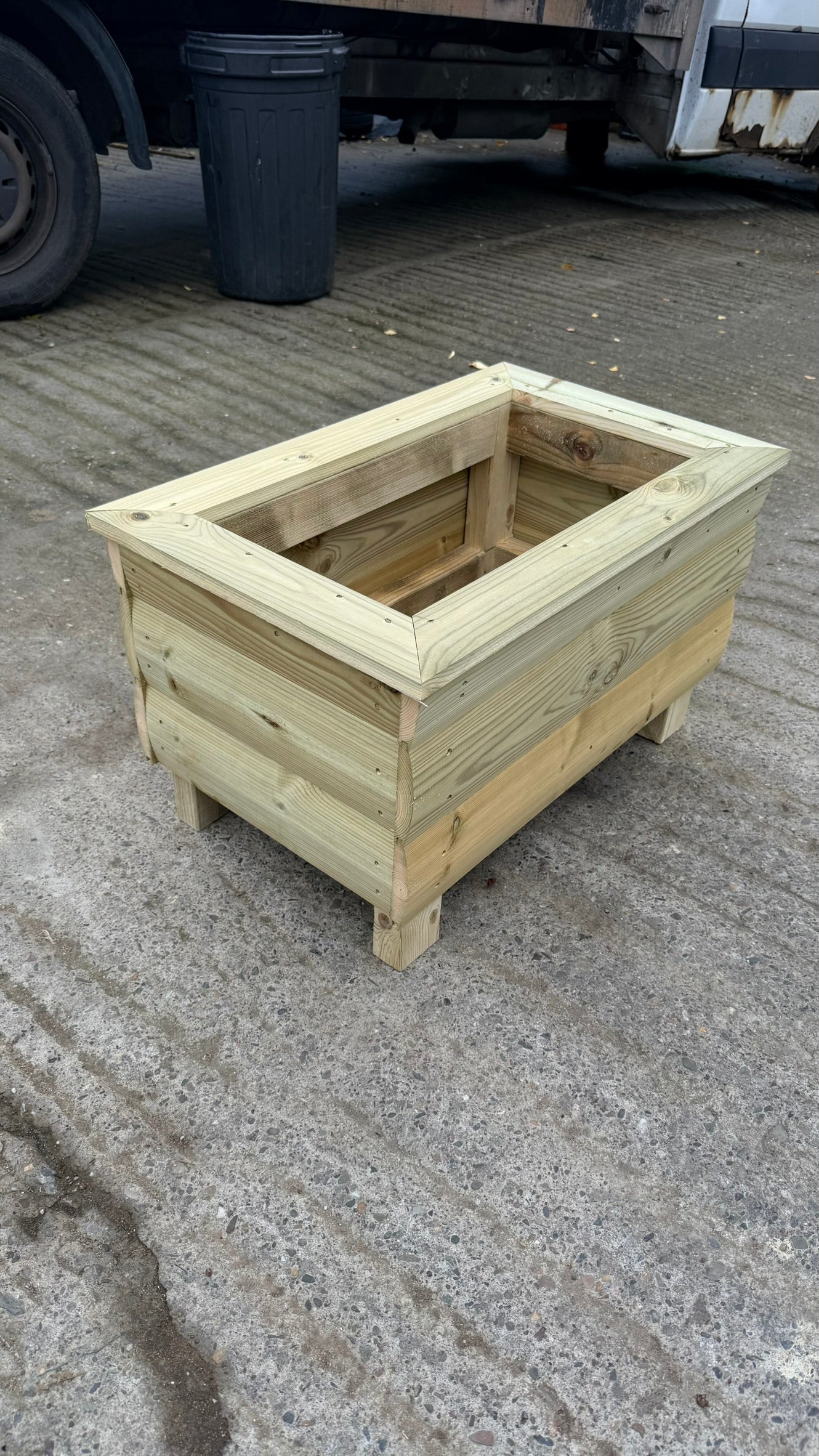Small Log roll planter