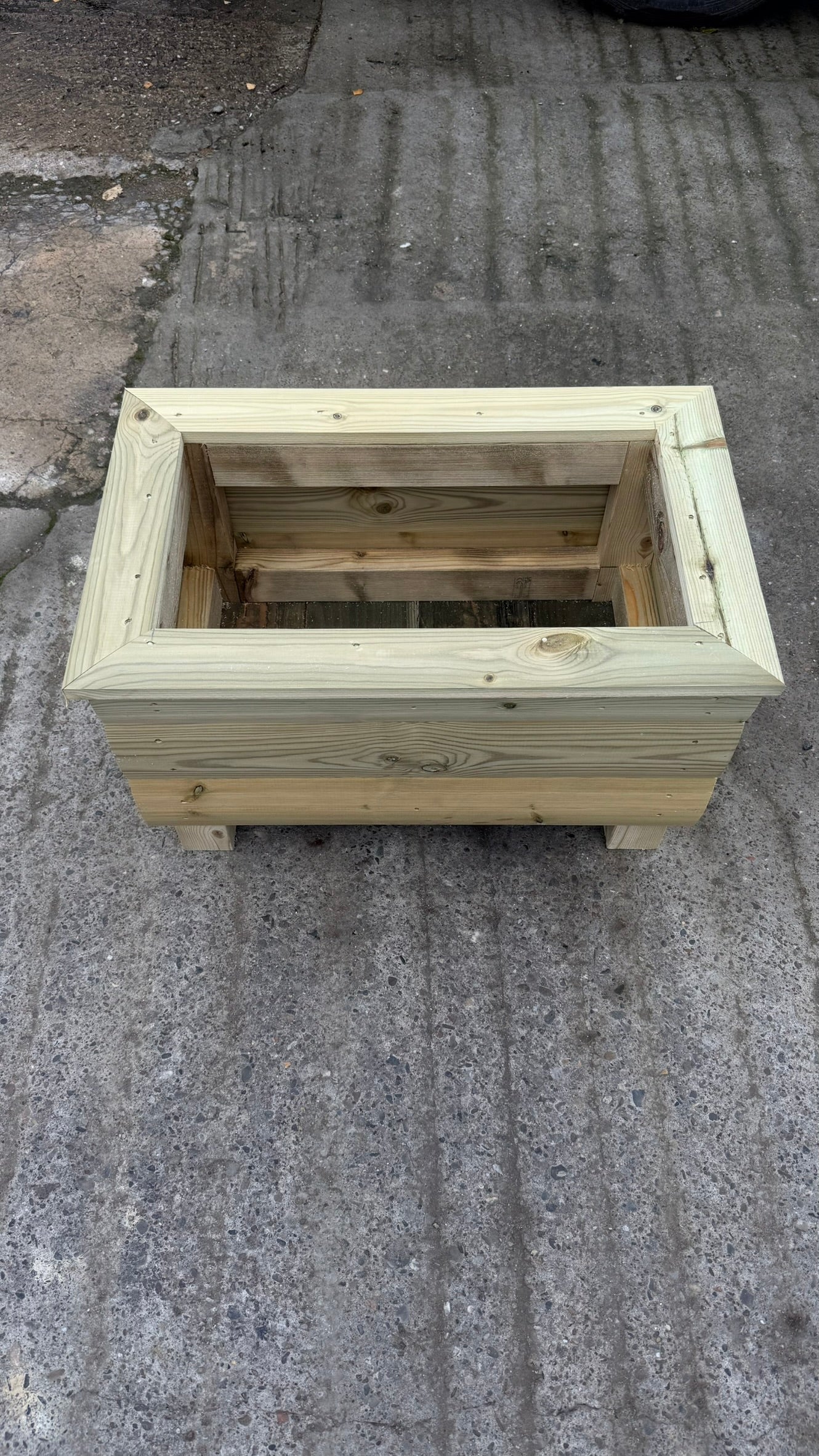 Small Log roll planter