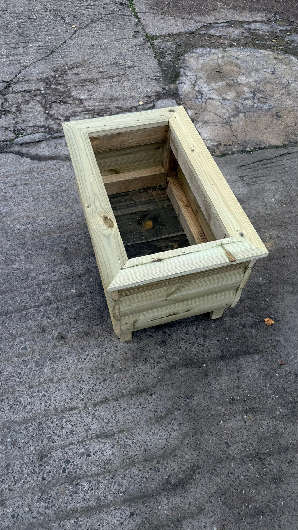 Small Log roll planter