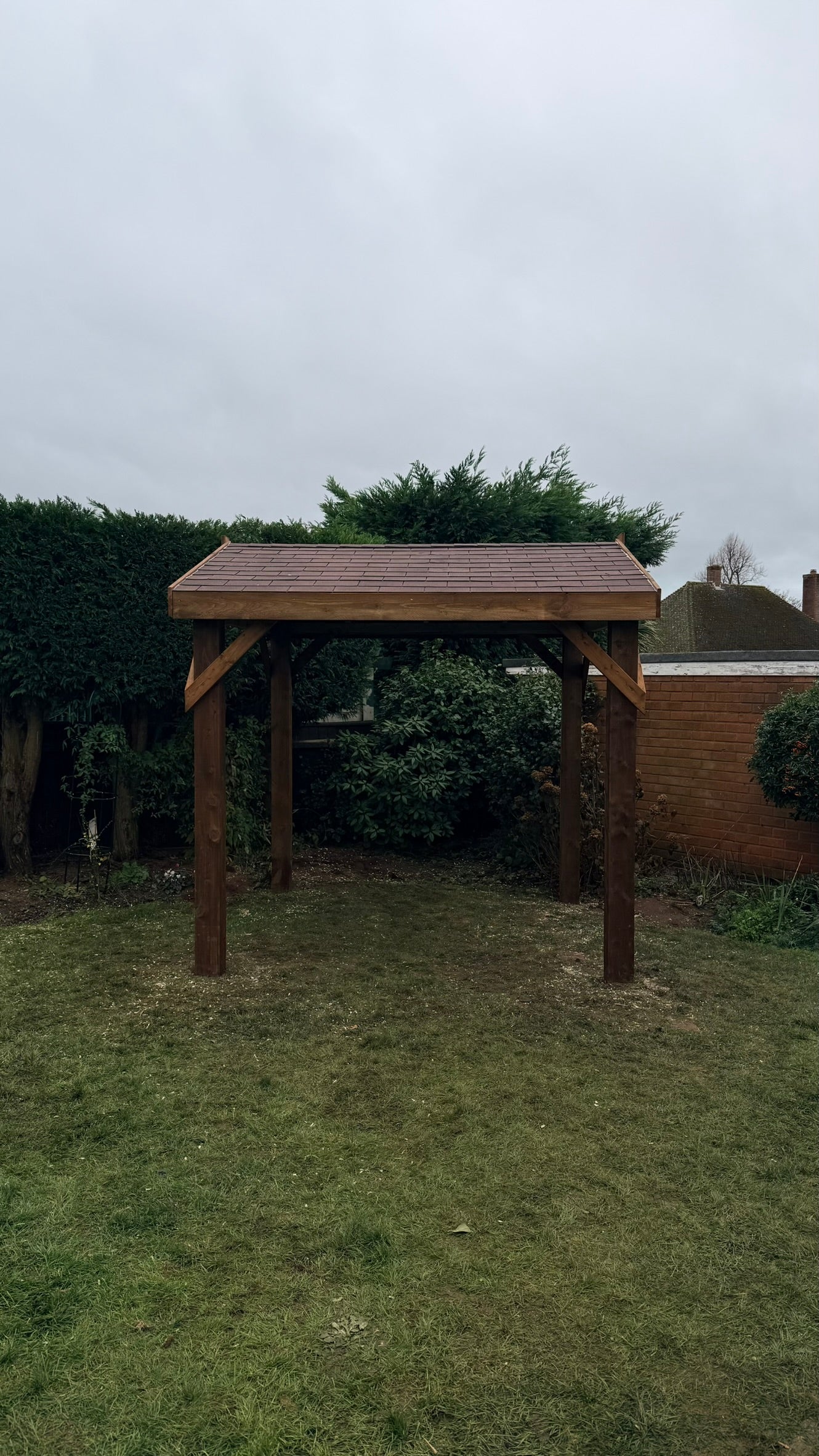 2.5m x 2.5m Apex Pergola
